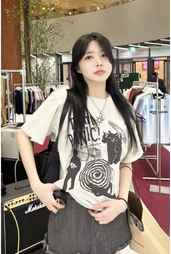 Don't Panic Unisex Y2K T-shirt Don't Panic Unisex Y2K T-shirt