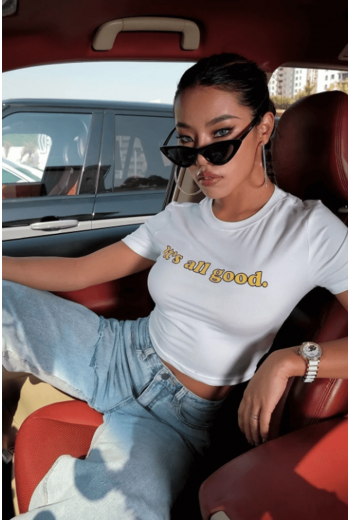 It's All Good Yazılı Beyaz Crop Bluz It's All Good Yazılı Beyaz Crop Bluz