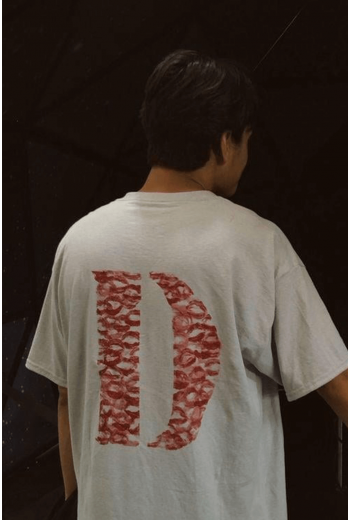 D Harfli Öpücük Kiss Design Tişört