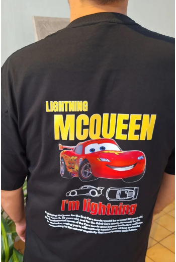 Şimşek McQueen Cars Ön Arka Baskılı Unisex Siyah T-shirt Şimşek McQueen Cars Ön Arka Baskılı Unisex Siyah T-shirt