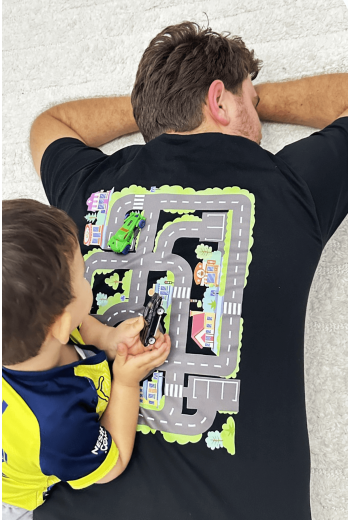 Sırt Baskılı Oto Yol Araba Sürme Tişörtü Sırt Baskılı Oto Yol Araba Sürme Tişörtü