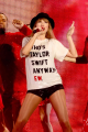 Who Is Taylor Swift Anyway Ew Slogan Beyaz T-shirt